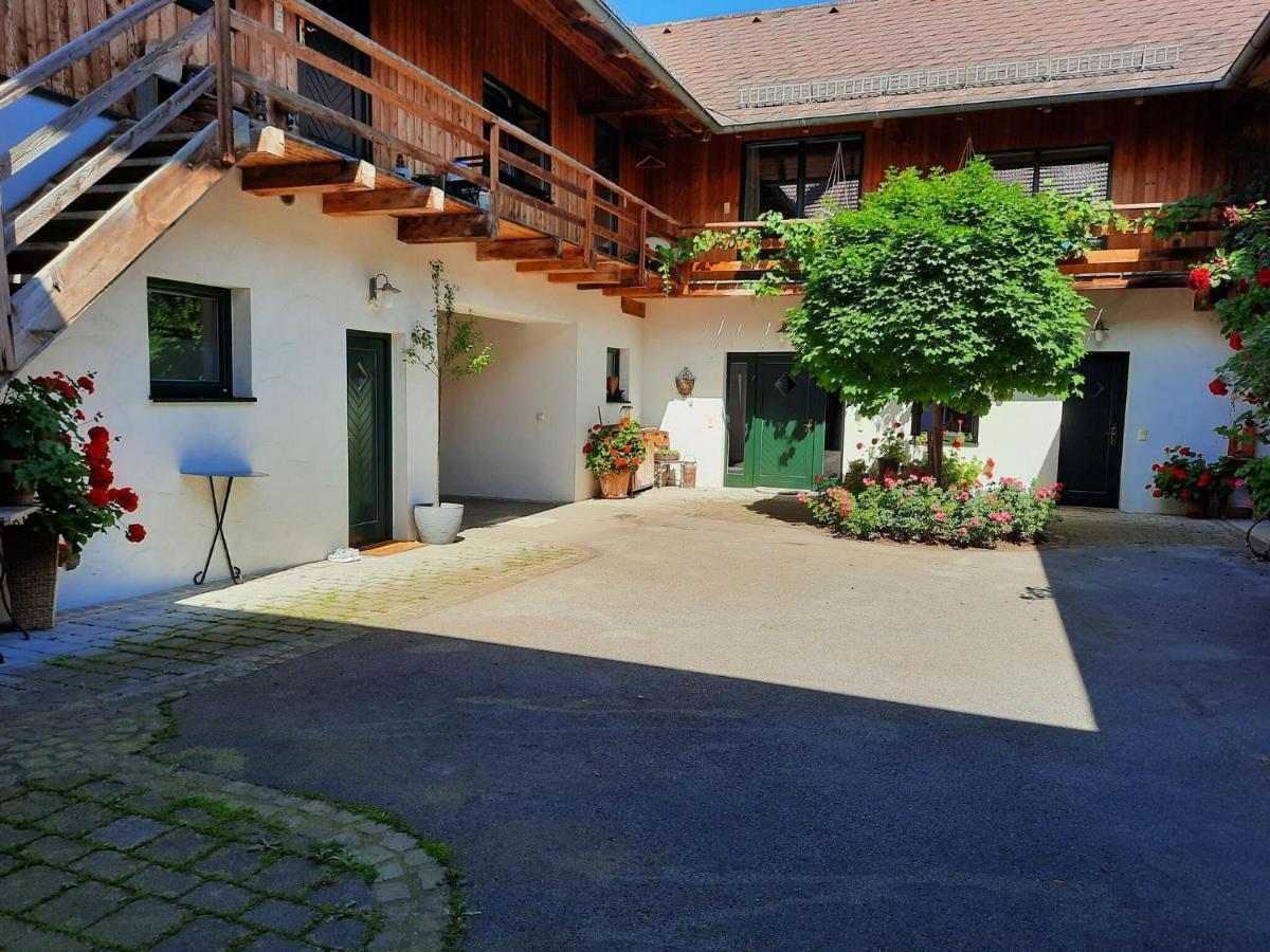 Loft-Like Apartment In Scheibbs With Swimming Pond Kültér fotó